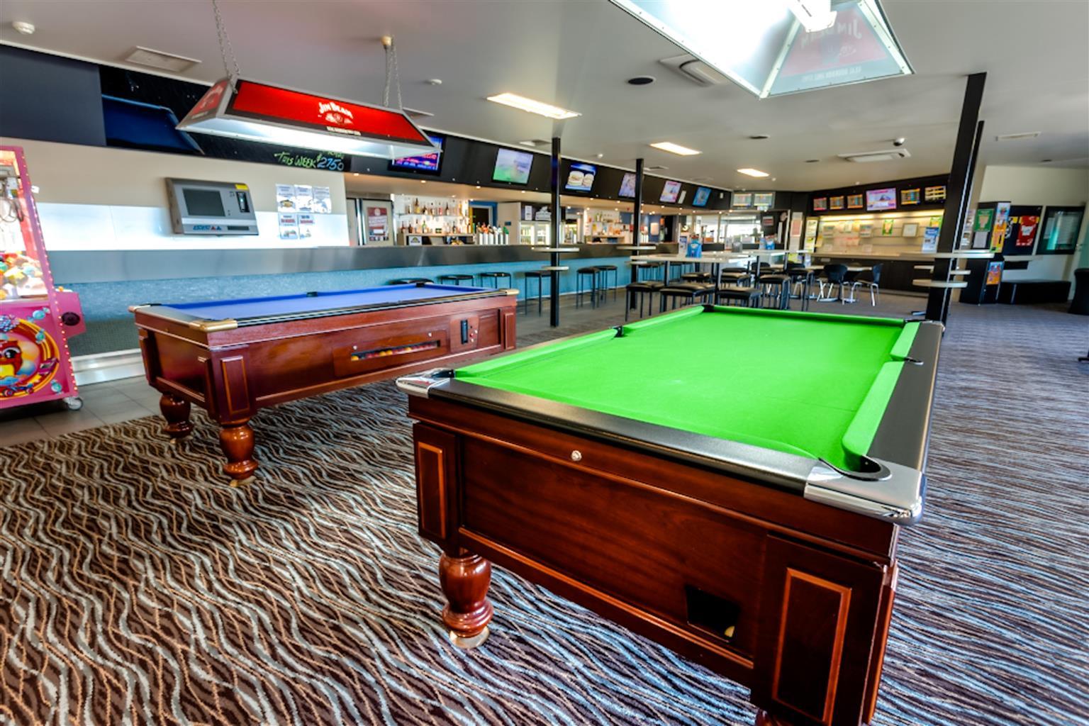 Foreshore Hotel 4*