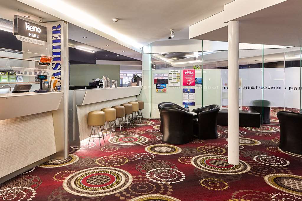 Foreshore Hotel 4*
